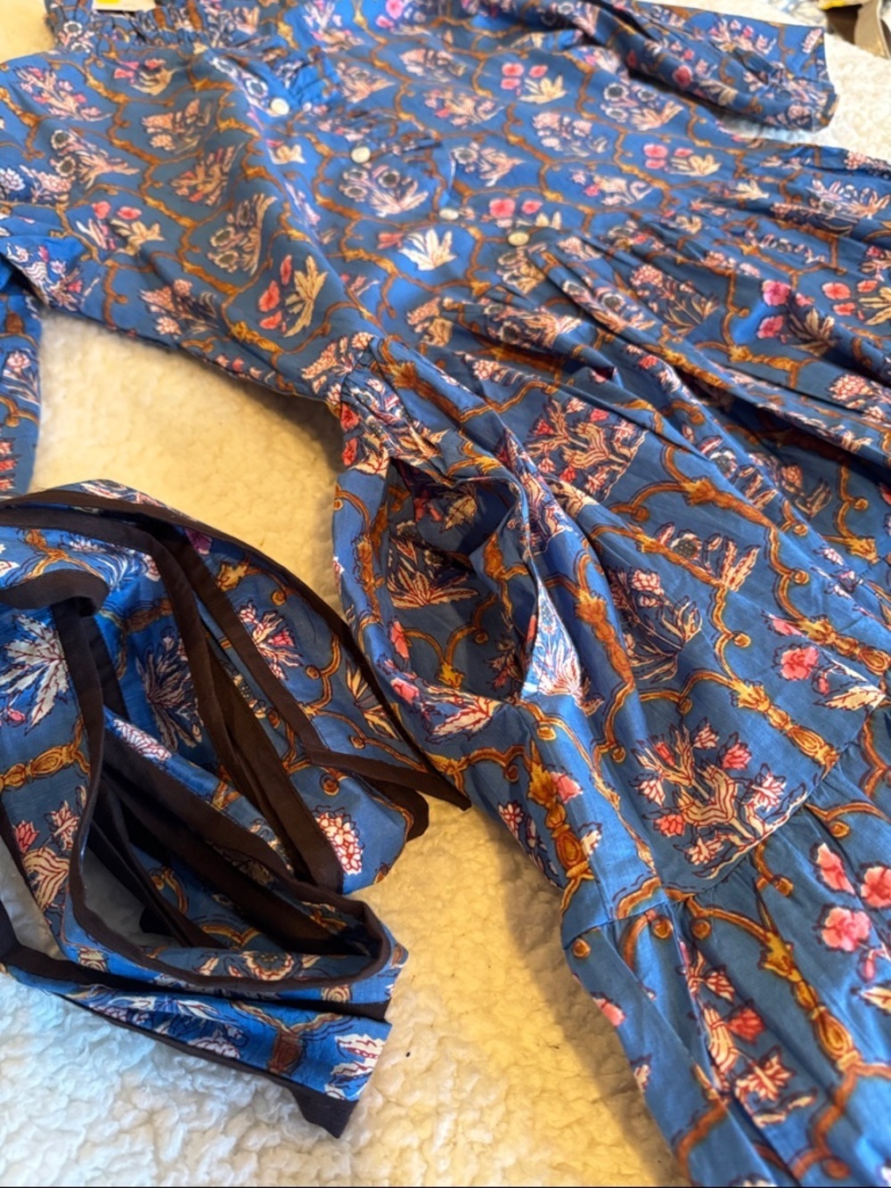 Miss Madigan Blue Floral Button-Up dress, women size large - Picture 5 of 14